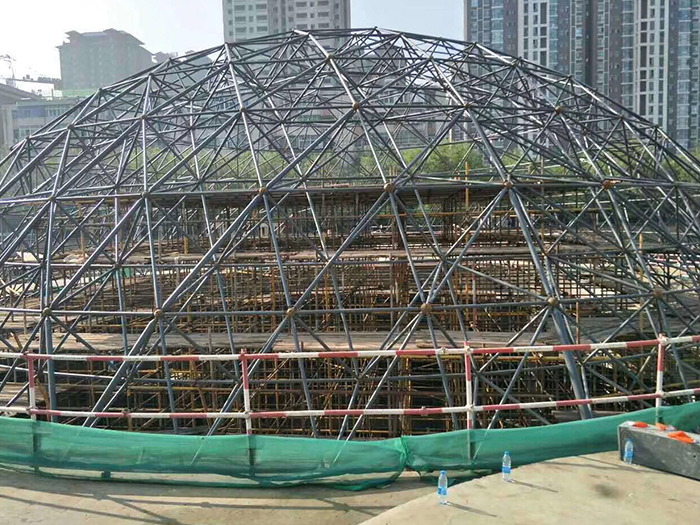 凌海球形网架钢结构施工